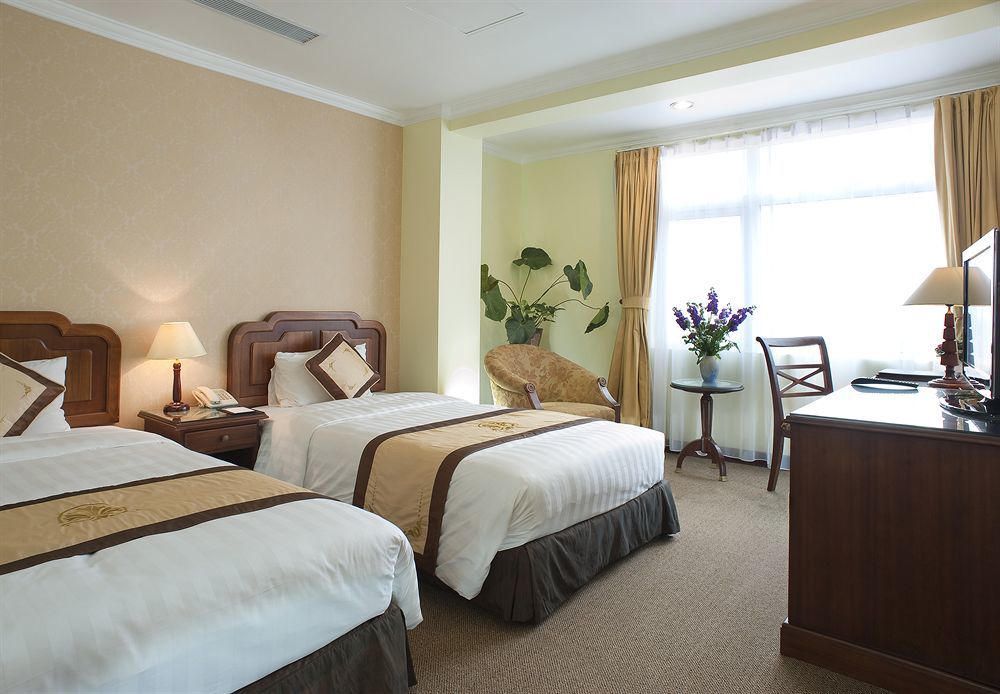 Adamas Hanoi Hotel Exterior photo